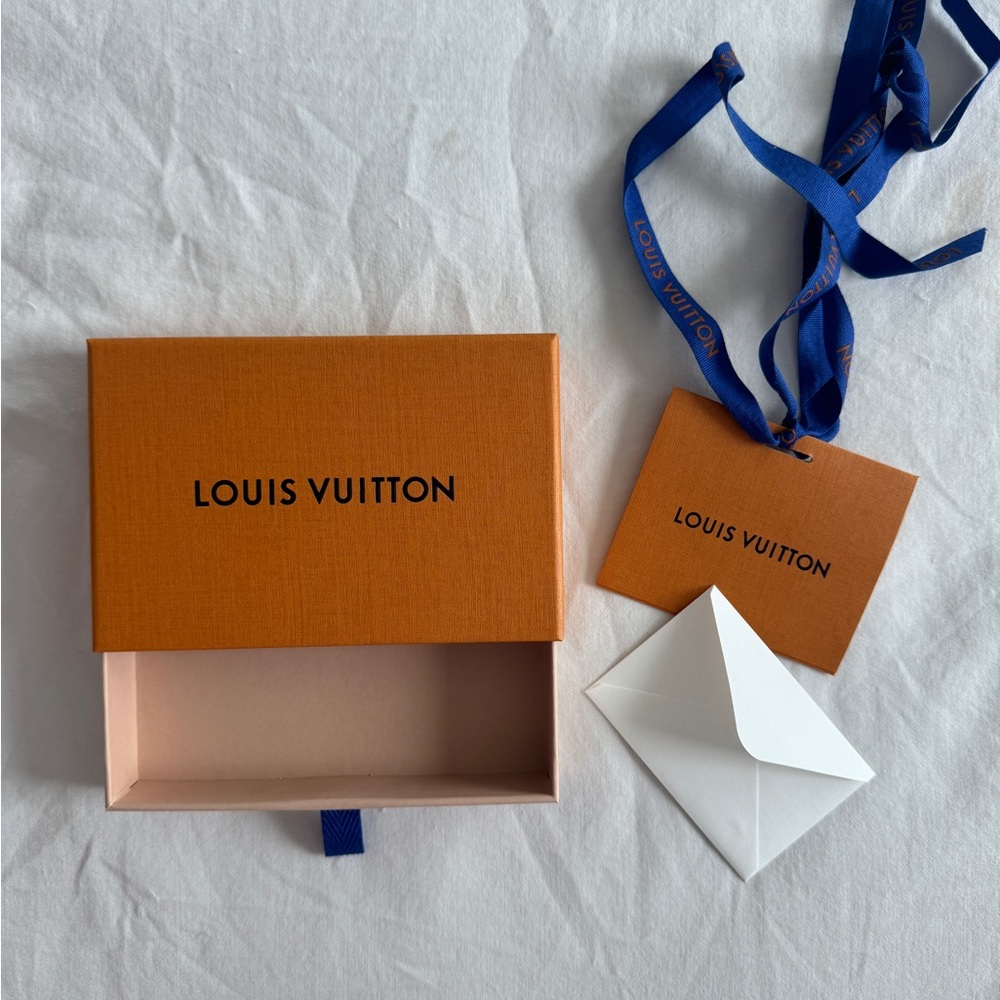 LOUIS VUITTON JEWELRY GIFT BOX